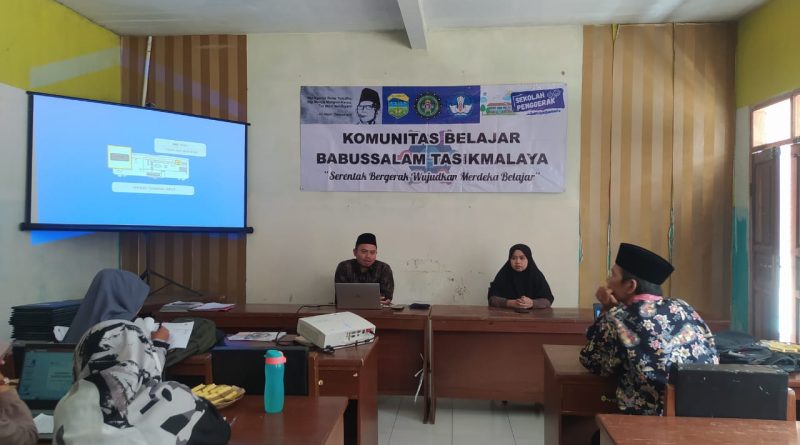 Komunitas Belajar SMP-SMA Terpadu Babussalam